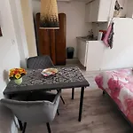 Souterrain بيت ضيافة 3*