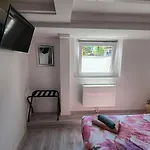 بيت ضيافة Souterrain 3*